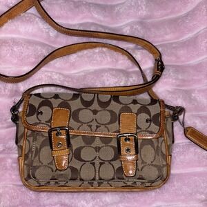 Vtg COACH Signature Buckle Shoulder Bag Canvas Leather Brown Signature Charm